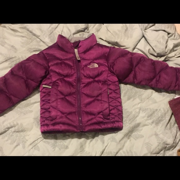Toddler NorthFace Coat - Picture 2 of 4